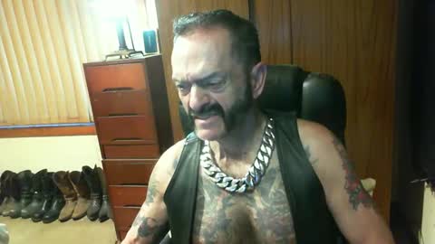 leathergreaser online show from December 9, 2024, 6:35 pm