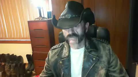 leathergreaser online show from May 23, 2026, 9:19 pm