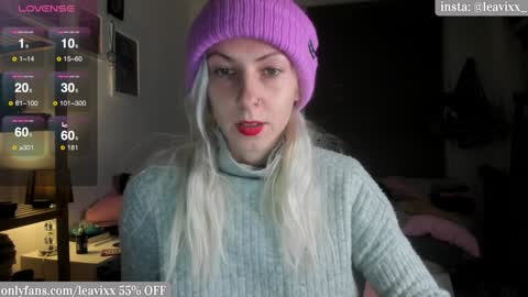 LeaVixx online show from January 13, 2025, 5:33 pm