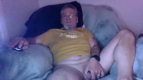 lesbranleur71 online show from February 15, 2025, 10:52 pm