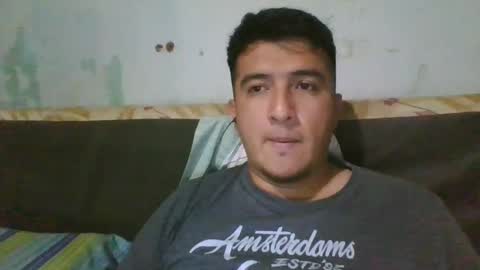 leche_dura122 online show from December 31, 2024, 1:26 am