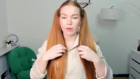 Lilly online show from December 2, 2025, 7:31 pm