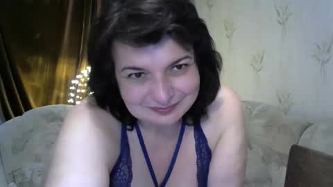 Snapshot of ledynika chatting on April 15, 2026, 8:42 pm LedyNika online show from April 15, 2026, 8:42 pm