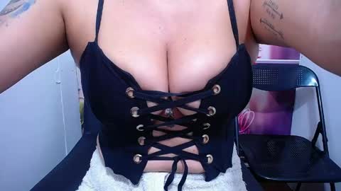 Snapshot of lee_marash chatting on May 28, 2026, 3:09 pm lee_marash online show from May 28, 2026, 3:09 pm