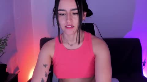 leejhonsonnn online show from September 17, 2025, 3:24 pm