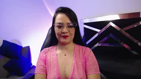 Snapshot of leelufox chatting on October 18, 2025, 4:15 am Leelu online show from October 18, 2025, 4:15 am