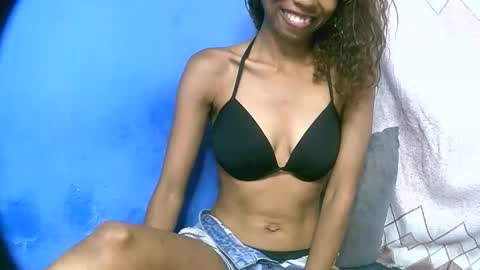 Snapshot of leeromi chatting on February 9, 2026, 8:07 am leeromi online show from February 9, 2026, 8:07 am