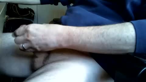 Snapshot of leffe84 chatting on January 15, 2026, 11:04 am leffe84 online show from January 15, 2026, 11:04 am