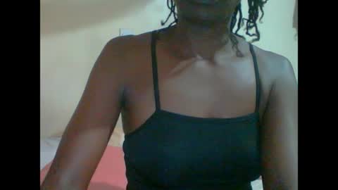 Snapshot of lefoxxybrownqueen chatting on August 9, 2026, 9:20 pm nana swtynq4u online show from August 9, 2026, 9:20 pm