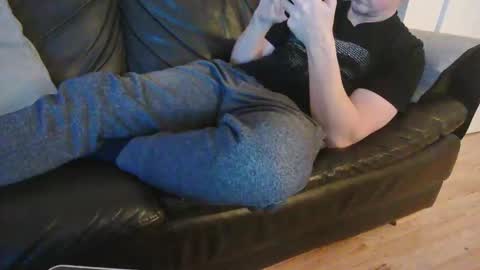 UK lover online show from March 31, 2026, 1:07 am