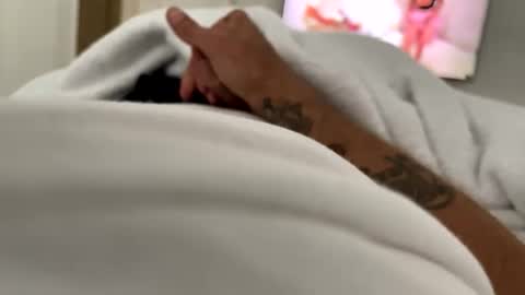 Snapshot of legal4 chatting on December 4, 2025, 8:17 pm legal4 online show from December 4, 2025, 8:17 pm