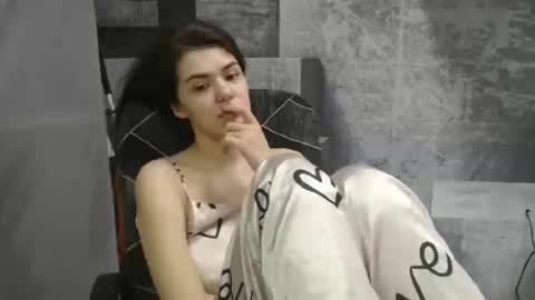 Liya online show from May 13, 2026, 9:17 am