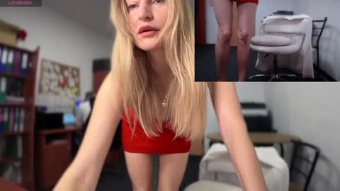 LegsLONG online show from December 6, 2024, 7:54 am