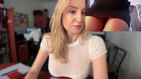 LegsLONG online show from December 27, 2024, 9:28 am