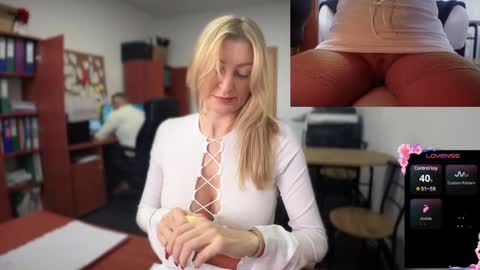 LegsLONG online show from December 30, 2024, 7:37 am