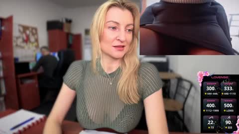 LegsLONG online show from January 31, 2025, 7:39 am