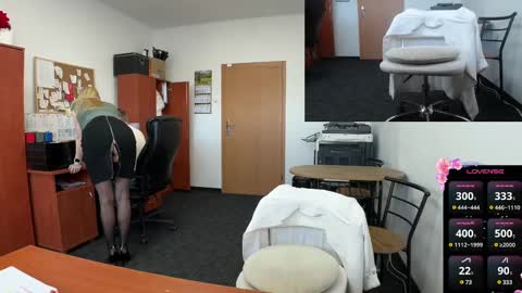 LegsLONG online show from February 17, 2025, 7:37 am