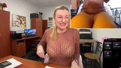 LegsLONG online show from February 18, 2025, 5:53 am