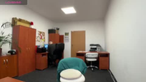 LegsLONG online show from February 24, 2025, 8:06 am