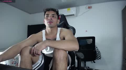  Lei  online show from December 19, 2024, 10:00 pm