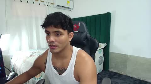  Lei  online show from October 1, 2025, 7:09 pm