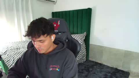 Snapshot of lei_77 chatting on February 3, 2026, 2:53 am Lei online show from February 3, 2026, 2:53 am