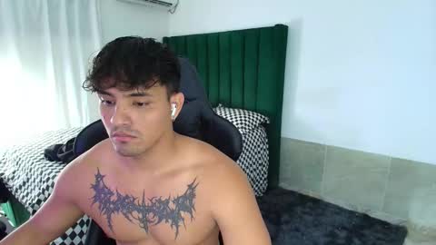 Snapshot of lei_77 chatting on February 3, 2026, 11:54 pm Lei online show from February 3, 2026, 11:54 pm