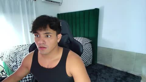 Snapshot of lei_77 chatting on February 11, 2026, 5:12 am Lei online show from February 11, 2026, 5:12 am