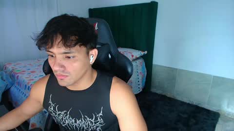  Lei  online show from April 21, 2026, 6:09 am