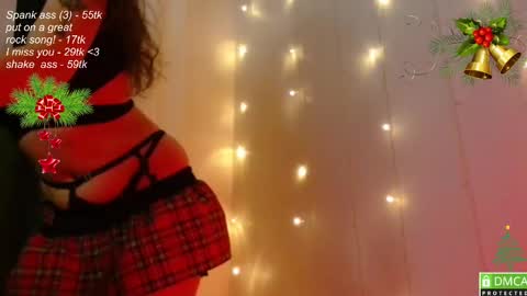 hey Im Leia and I love rock  online show from December 15, 2024, 7:53 pm