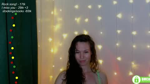 Snapshot of leia_bell chatting on May 23, 2026, 8:13 pm hey Im Leia and I love rock online show from May 23, 2026, 8:13 pm