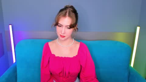 leiawow online show from December 5, 2024, 8:33 am