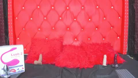 LEIGH ANGELS online show from February 3, 2025, 1:19 am