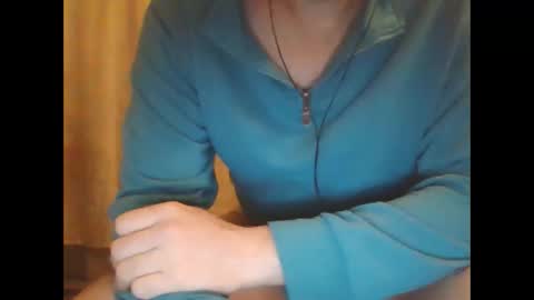 Snapshot of leila472952 chatting on January 22, 2025, 9:43 pm Sergey online show from January 22, 2025, 9:43 pm