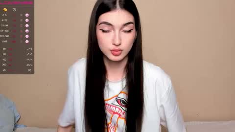 Leila online show from March 6, 2026, 2:35 pm