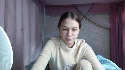 leila_bambi_ online show from December 20, 2025, 2:02 pm