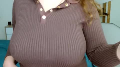 Leila online show from April 15, 2026, 4:41 am