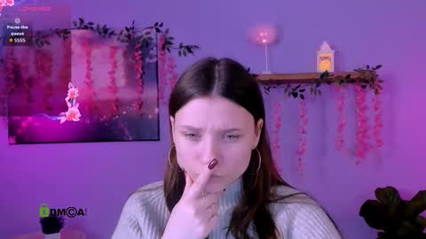 leila_viper_ online show from February 1, 2026, 7:56 pm