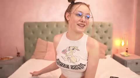 Leila online show from July 12, 2026, 6:54 pm