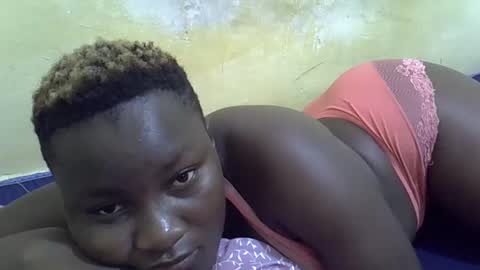 leilah_cute19 online show from March 10, 2026, 6:29 am