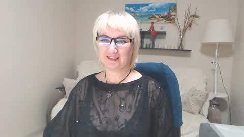Leila Kinky online show from January 25, 2025, 9:47 am