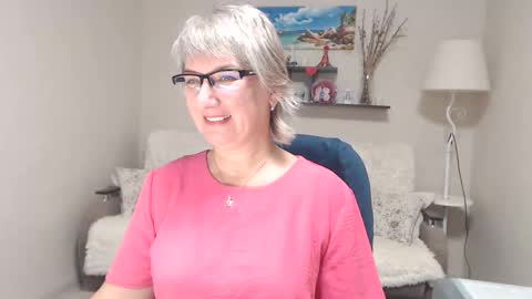 Leila Kinky online show from October 20, 2025, 5:08 am