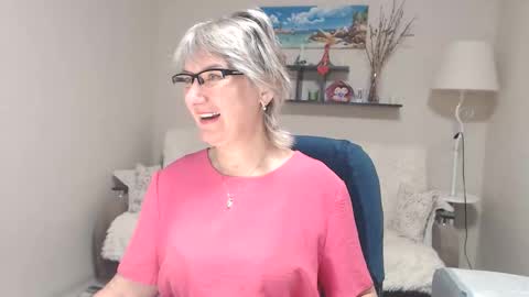 Leila Kinky online show from November 24, 2025, 4:45 am