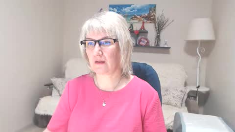 Snapshot of leilamays chatting on May 26, 2026, 4:08 am Leila Kinky online show from May 26, 2026, 4:08 am