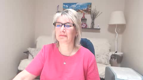 Snapshot of leilamays chatting on May 28, 2026, 3:59 am Leila Kinky online show from May 28, 2026, 3:59 am