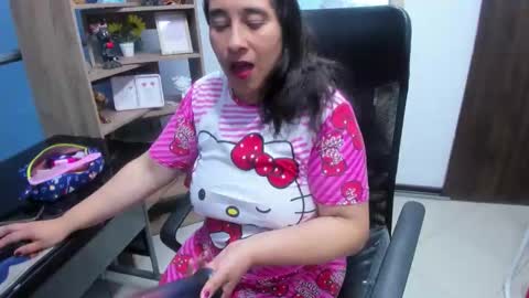 Leila online show from May 12, 2026, 11:51 am