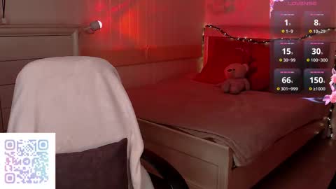 Snapshot of leilavanillla chatting on October 24, 2025, 12:41 am Leila online show from October 24, 2025, 12:41 am