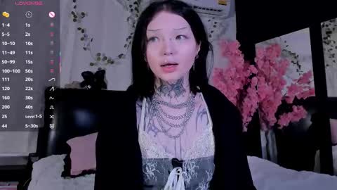 Lein online show from October 14, 2025, 12:11 am