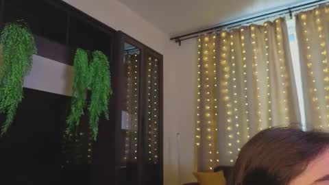 Luna online show from September 24, 2025, 6:17 am