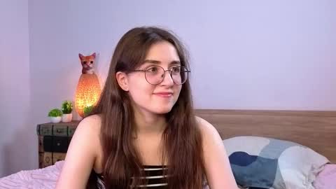 Luna online show from November 8, 2025, 6:24 am